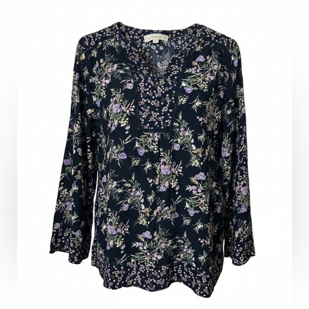 Women’s long sleeve tunic